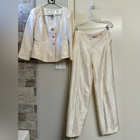 Armani Collezioni Antinea SRL Ivory Shantung Silk Trousers - Picture 3 of 5